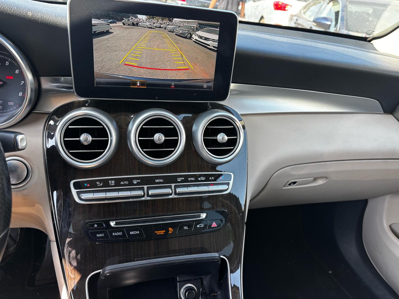 Mercedes-Benz GLC-Class GLC300 2016