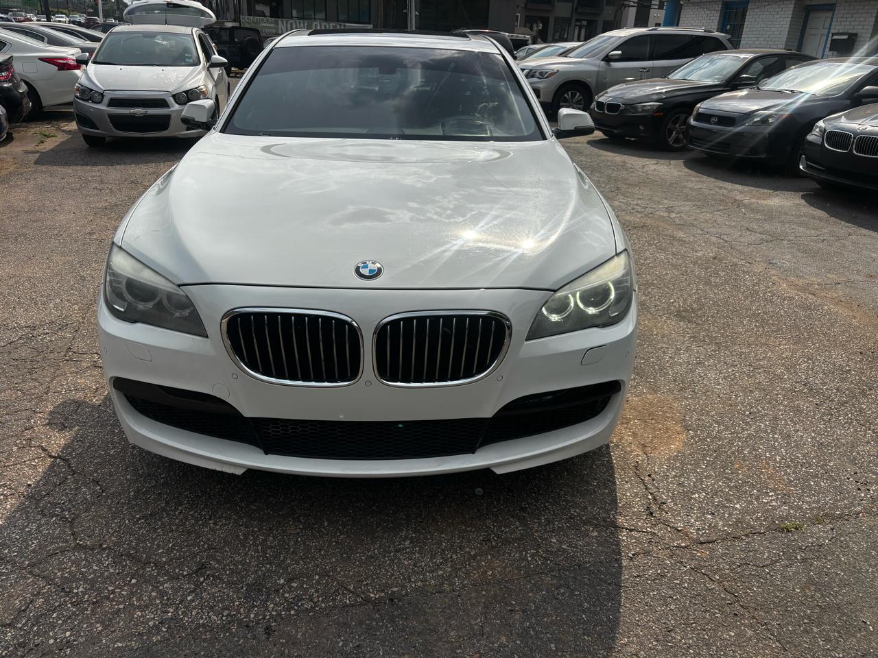 BMW 7-Series 740i 2015