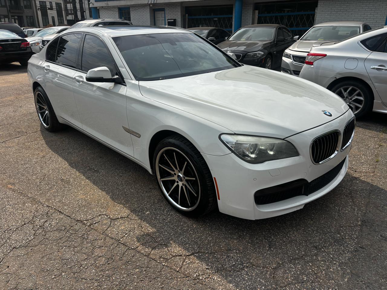 BMW 7-Series 740i 2015