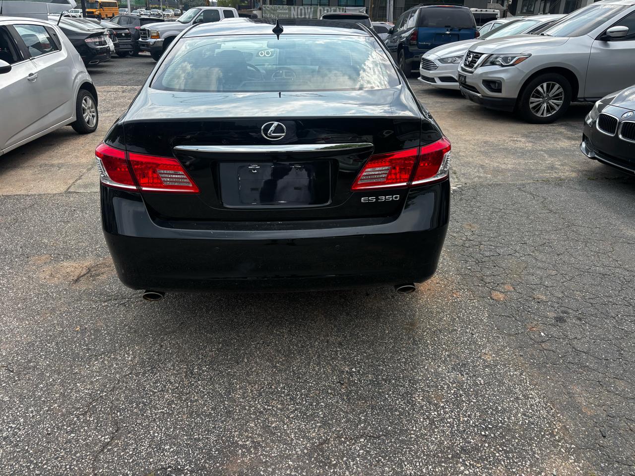Lexus ES 350 Sedan 2011
