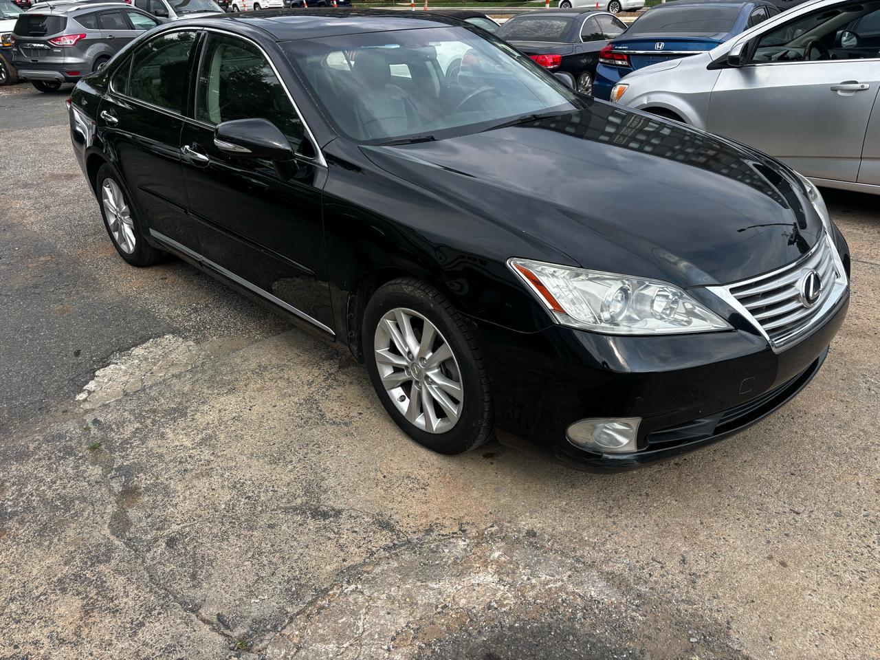 Lexus ES 350 Sedan 2011