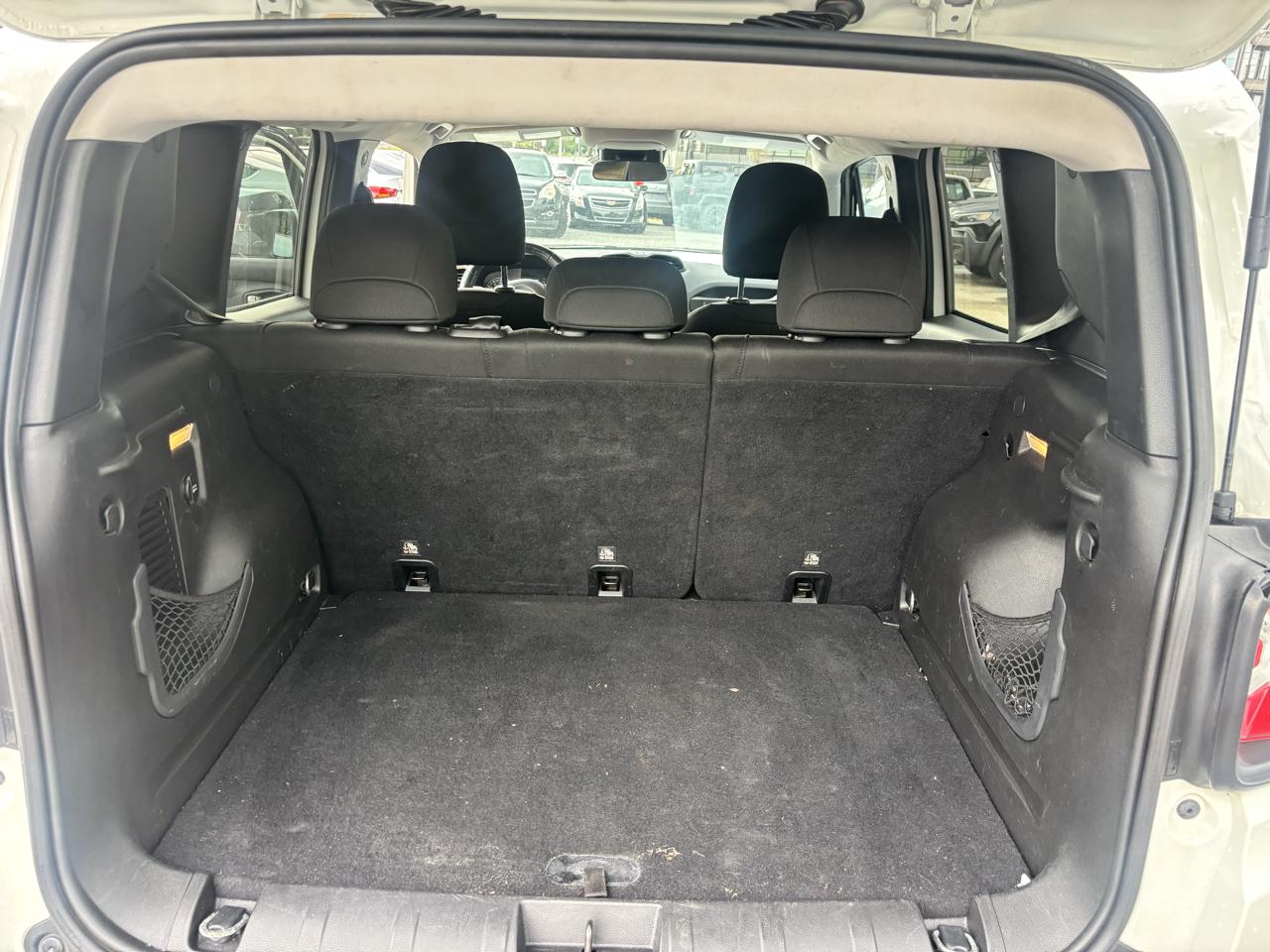 Jeep Renegade Latitude FWD 2017
