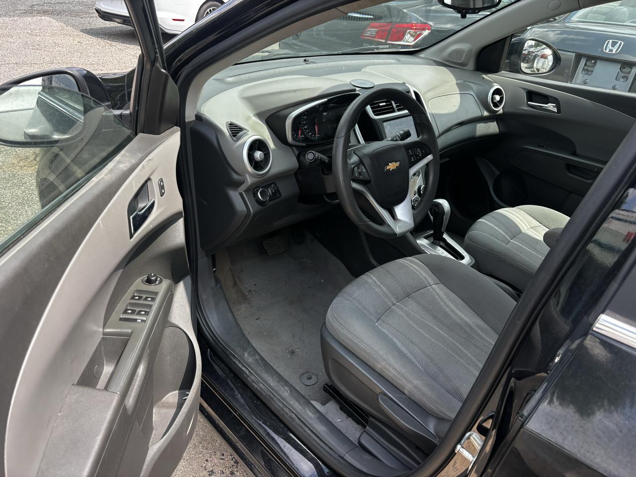 Chevrolet Sonic LT Auto Sedan 2020