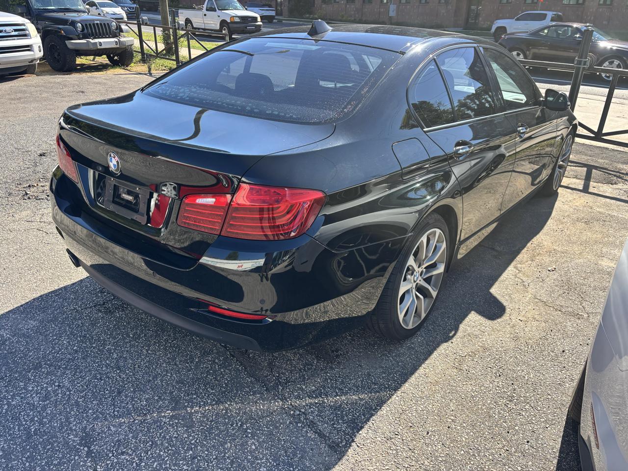 BMW 5-Series 528i xDrive 2016