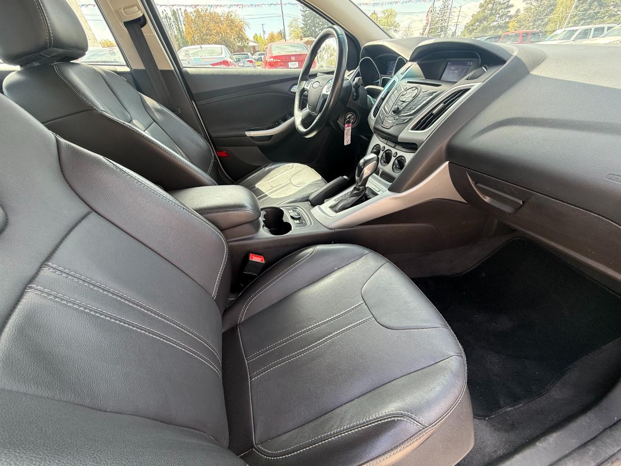 Ford Focus  2014