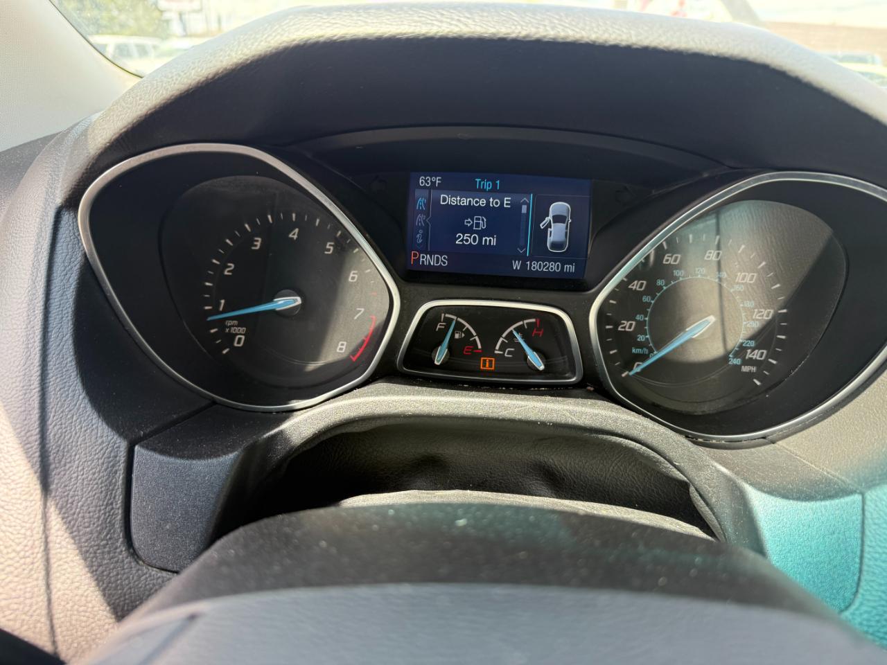 Ford Focus  2014