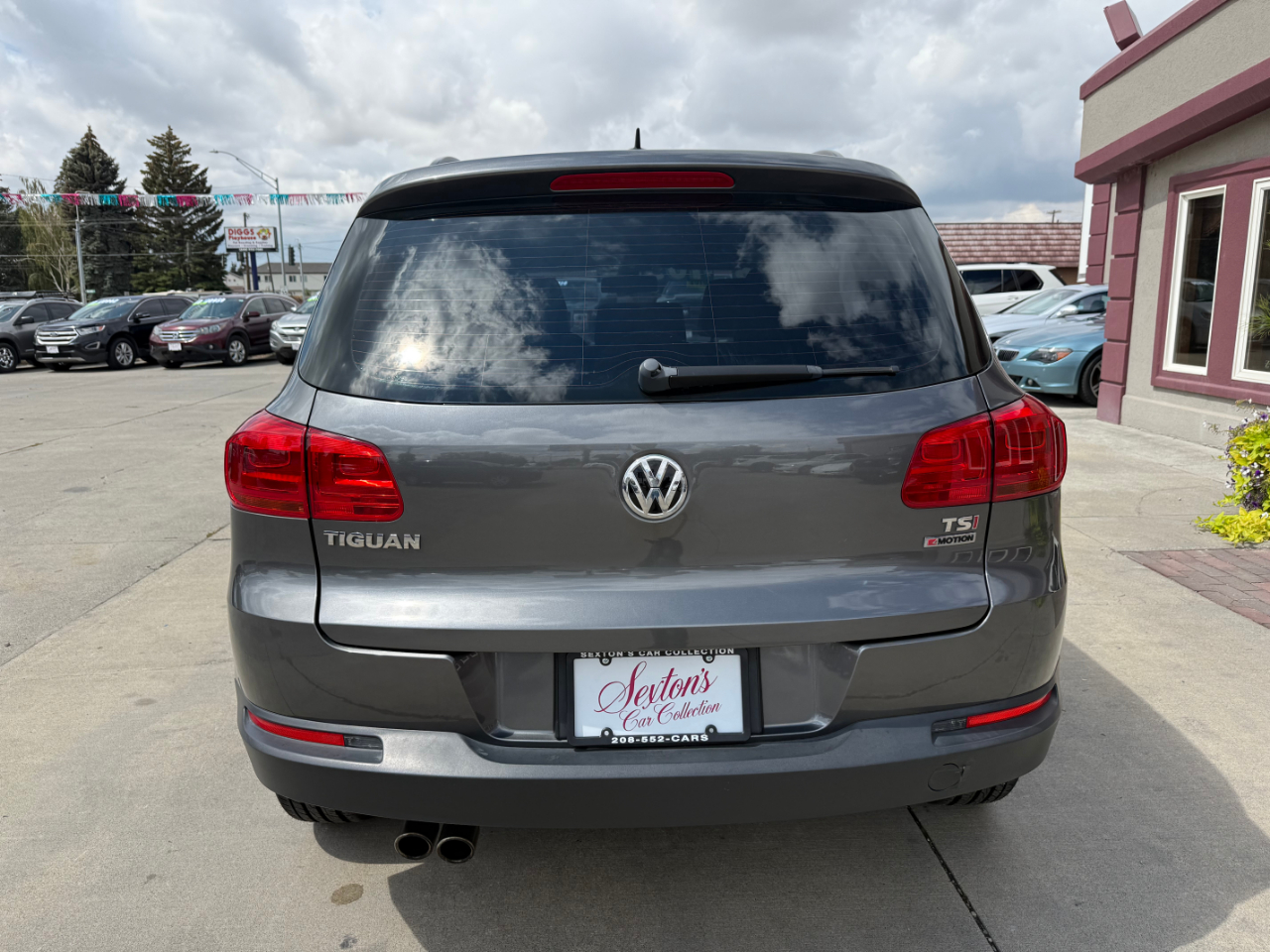 Volkswagen Tiguan  2016