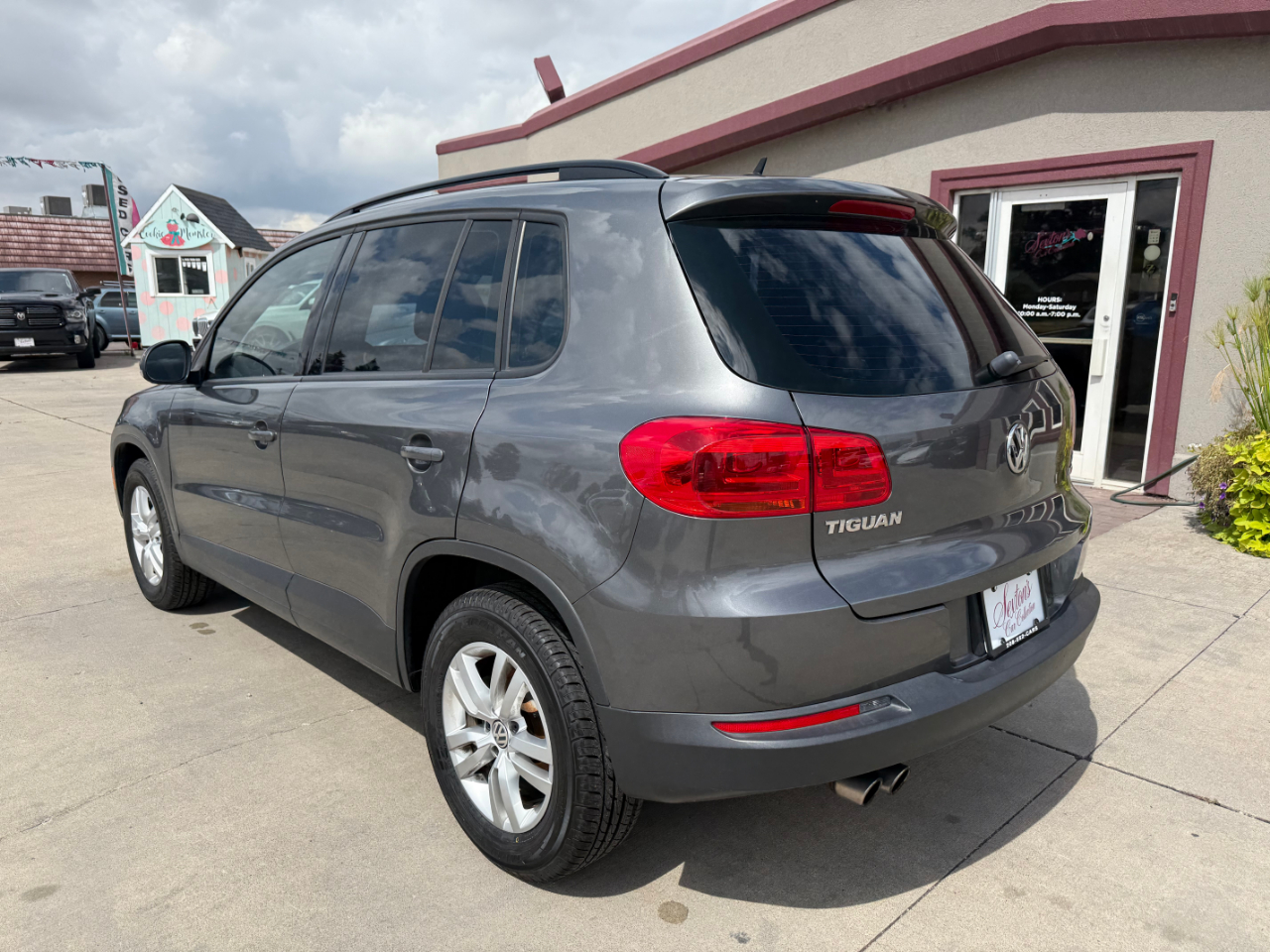 Volkswagen Tiguan  2016