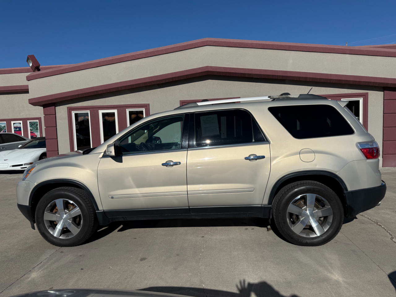 GMC Acadia  2010 GMC Acadia  2010