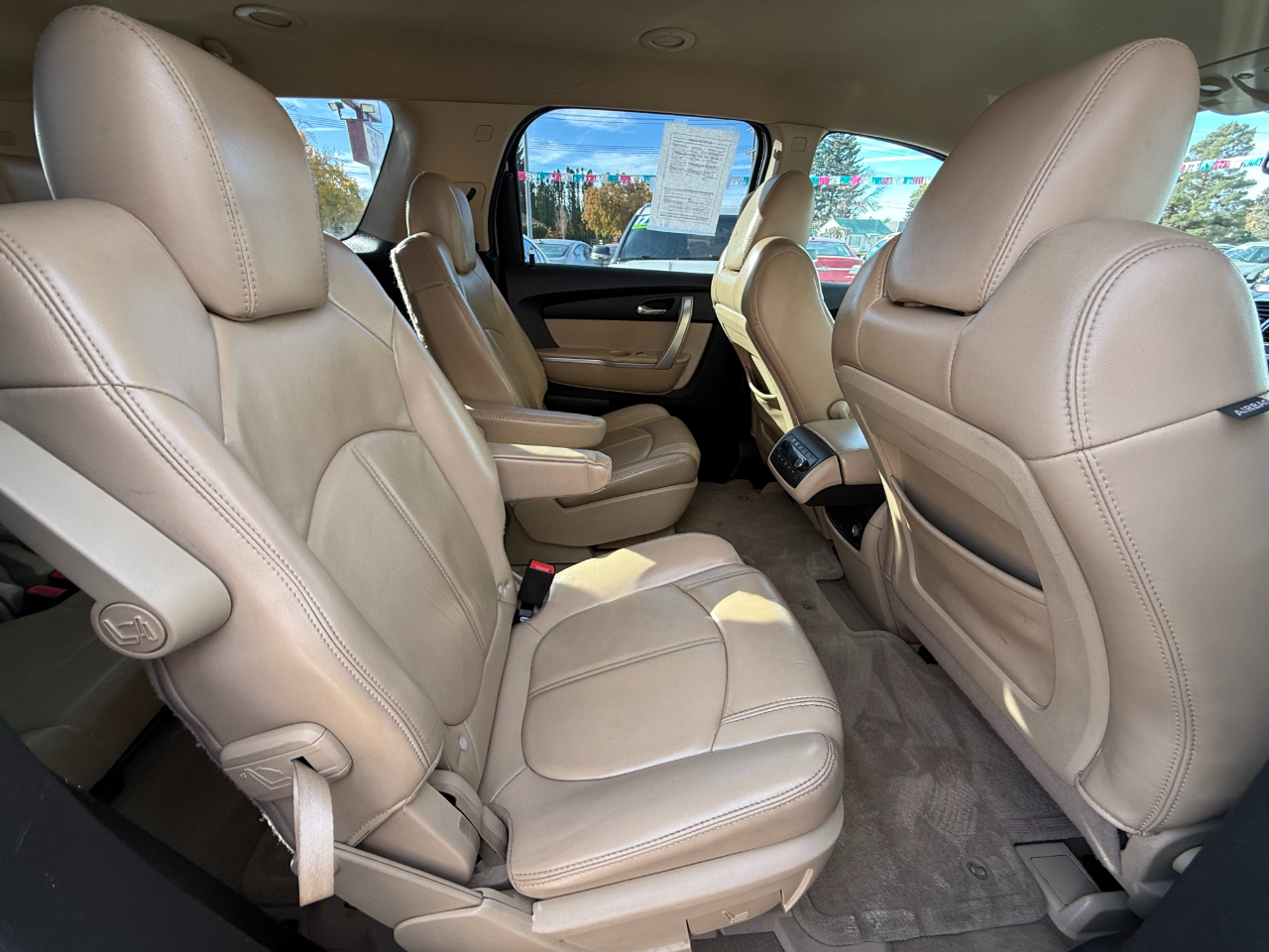 GMC Acadia  2010 GMC Acadia  2010