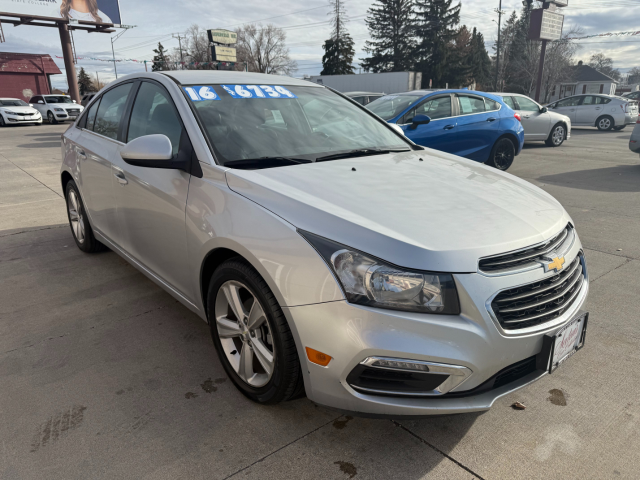 2016 Chevrolet Cruze photo 3