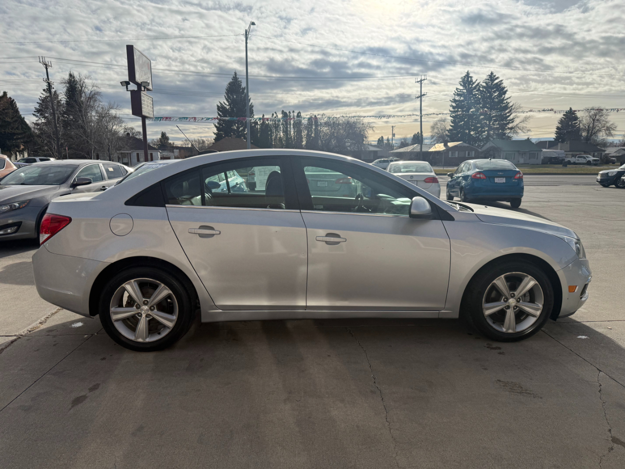 2016 Chevrolet Cruze photo 4