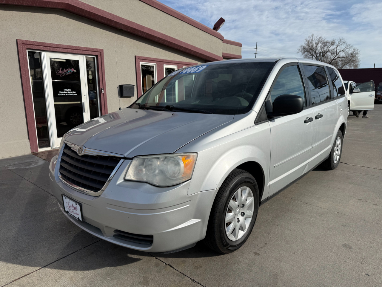 2008 Chrysler Town & Country LX