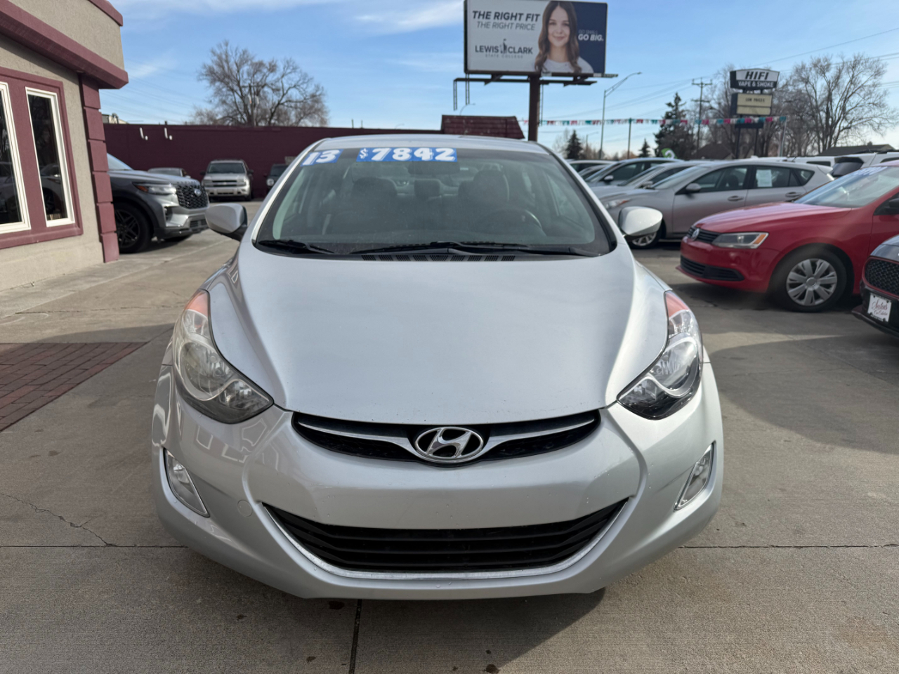 Hyundai Elantra  2013