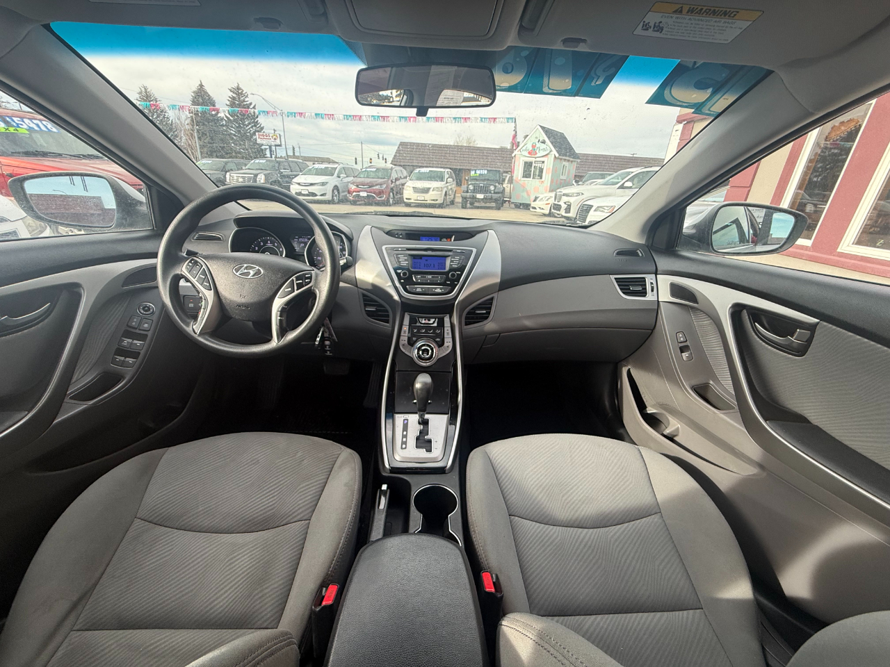 Hyundai Elantra  2013