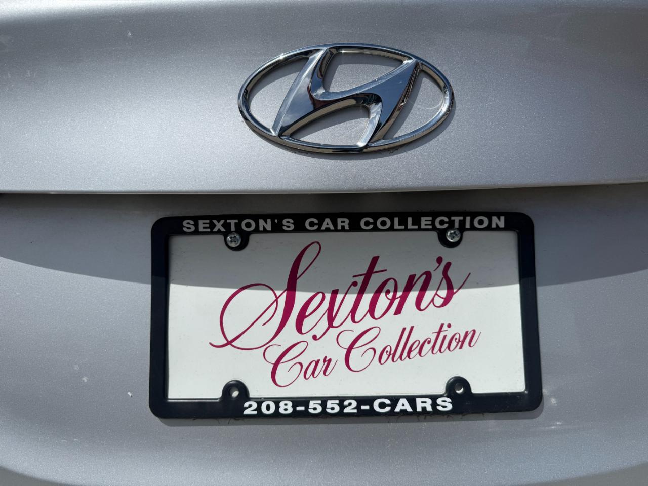 Hyundai Elantra  2013