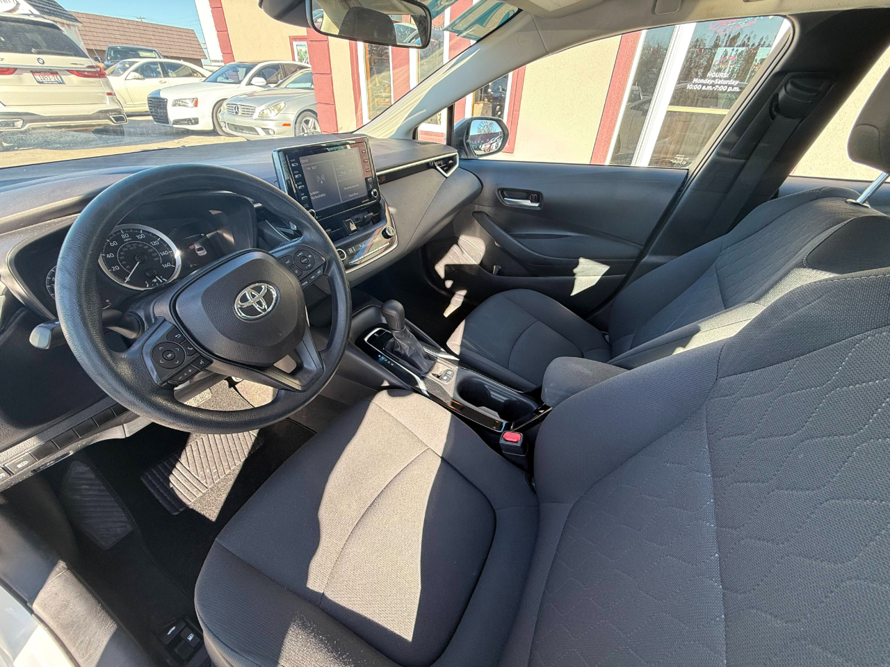 Toyota Corolla LE 2021