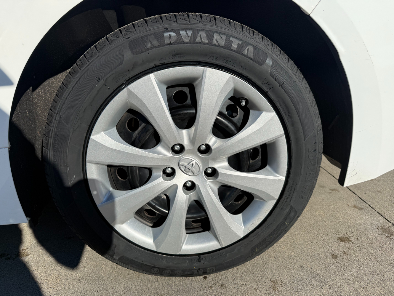 Toyota Corolla LE 2021