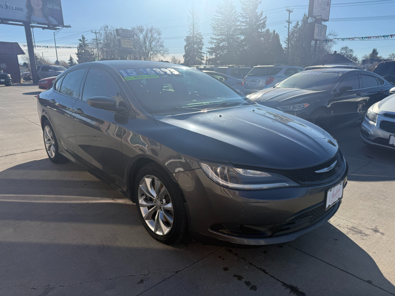 Chrysler 200  2015
