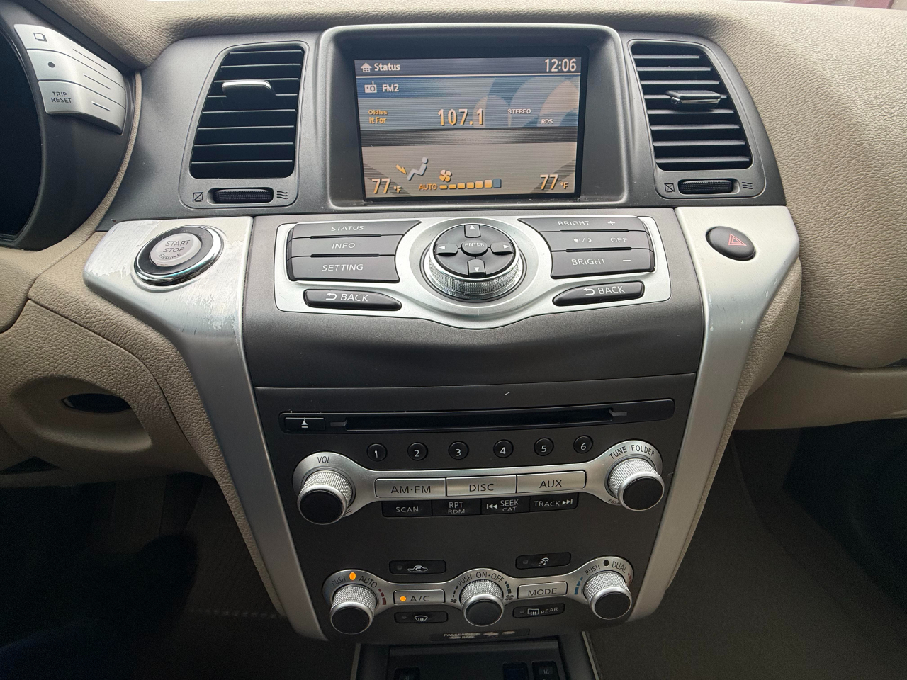 Nissan Murano SL 2011