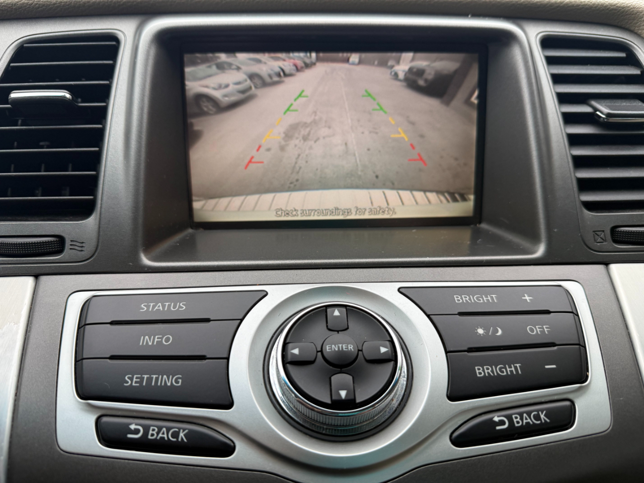 Nissan Murano SL 2011