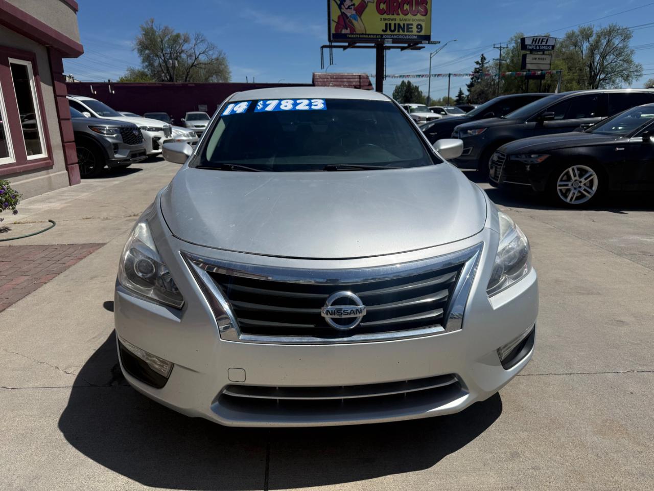 Nissan Altima  2014