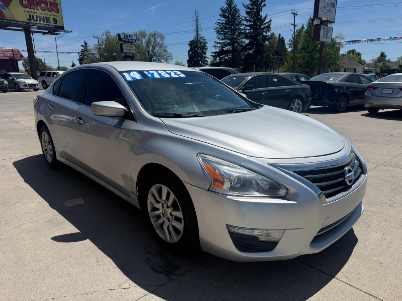 Nissan Altima  2014