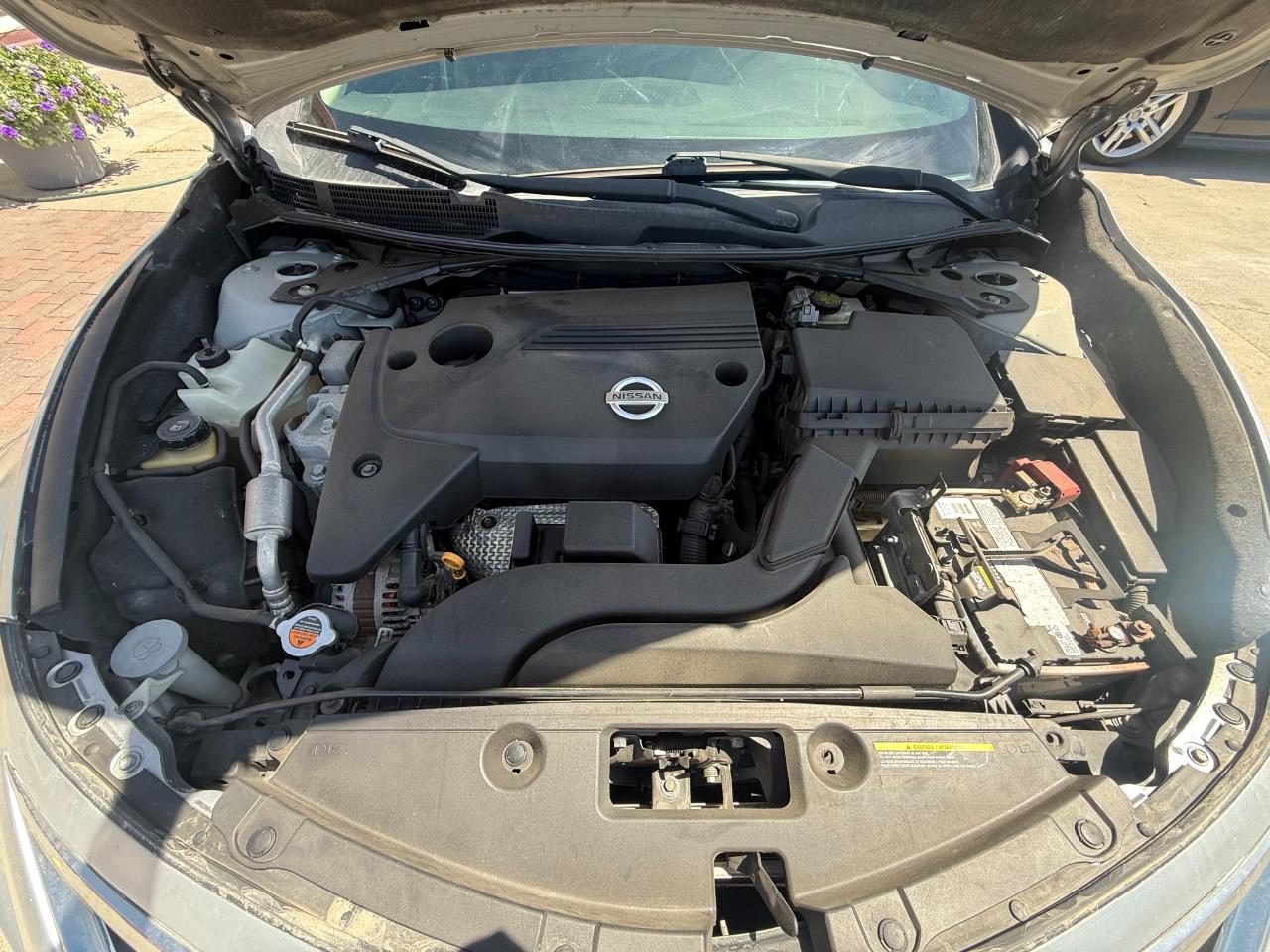 Nissan Altima  2014