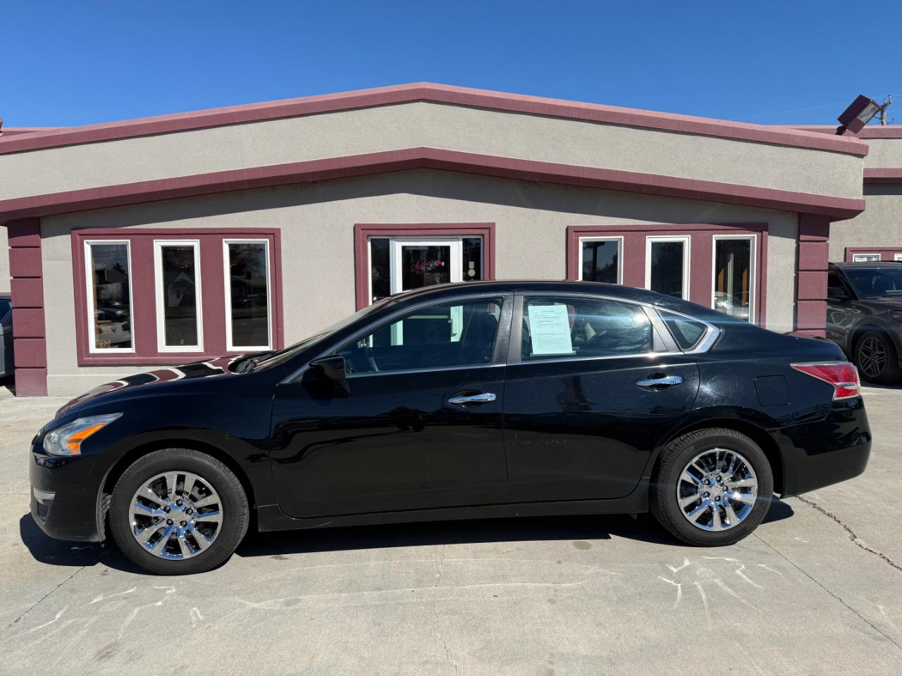 Nissan Altima 2.5 S 2015
