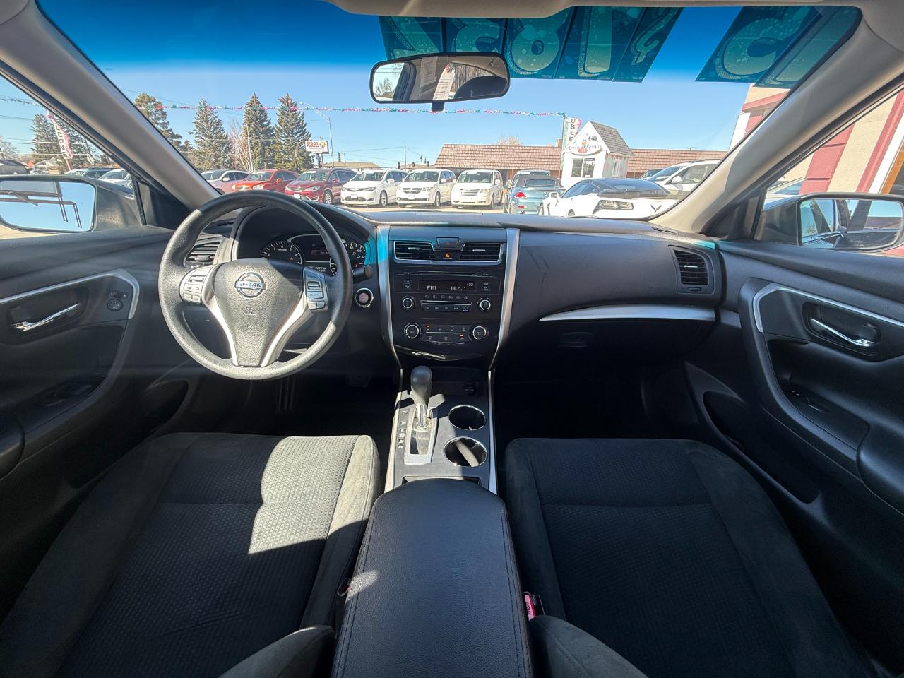 Nissan Altima 2.5 S 2015