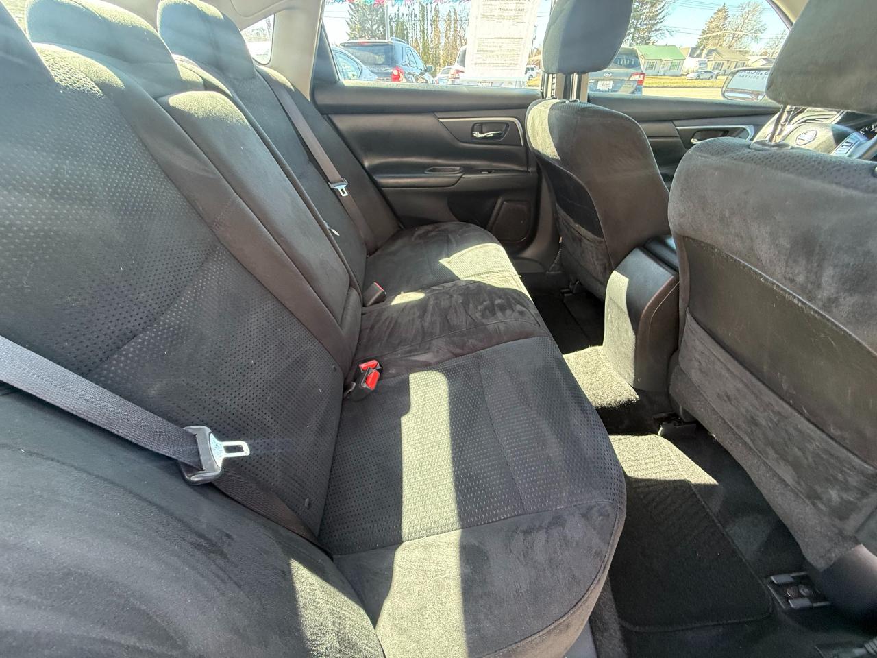 Nissan Altima 2.5 S 2015