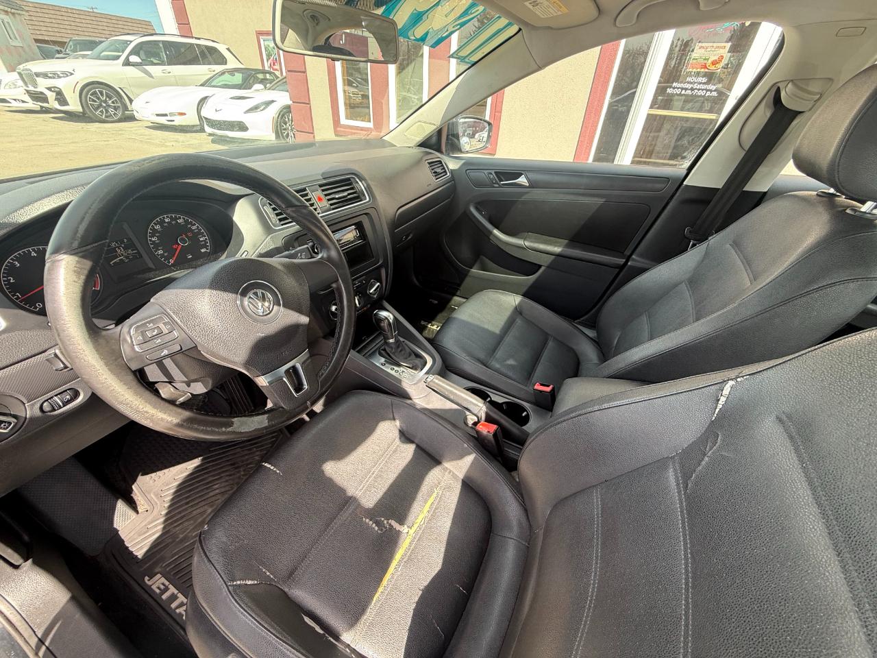 Volkswagen Jetta SE 2011