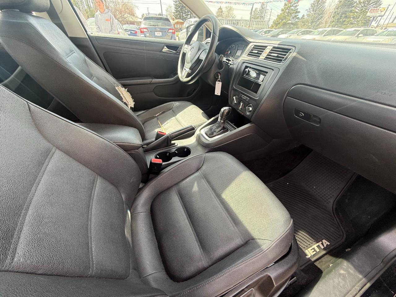 Volkswagen Jetta SE 2011