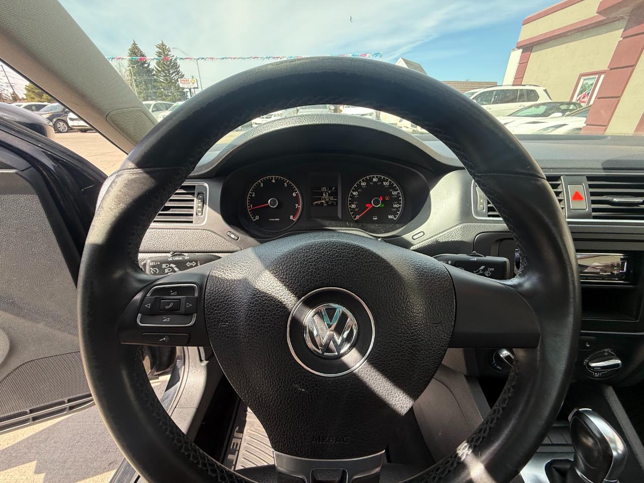 Volkswagen Jetta SE 2011