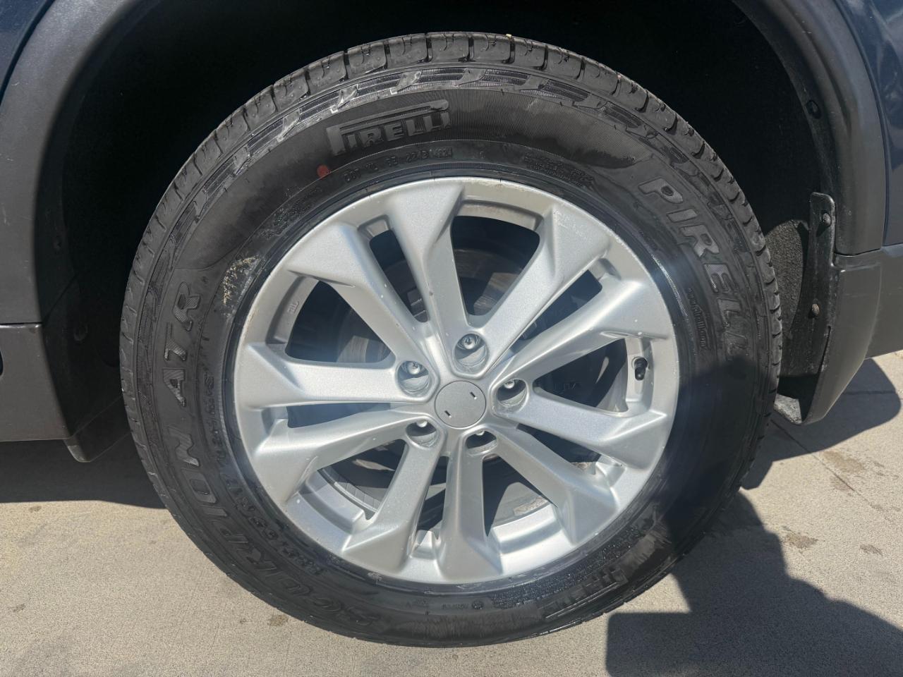 Nissan Rogue SV 2016