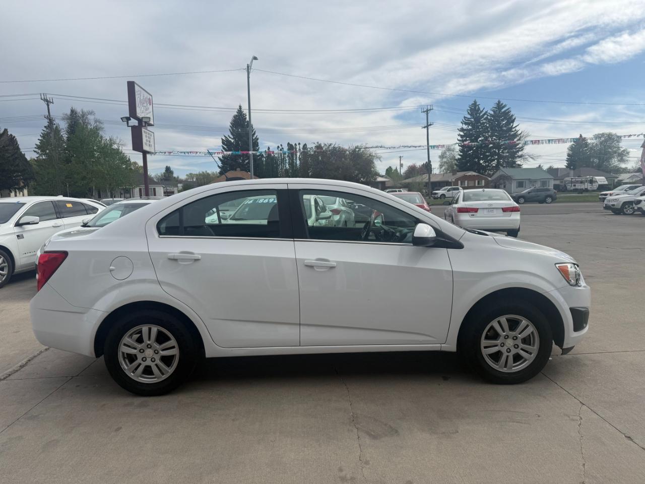 Chevrolet Sonic LT 2015