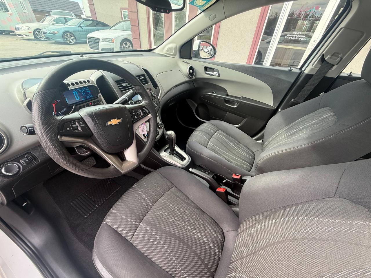 Chevrolet Sonic LT 2015