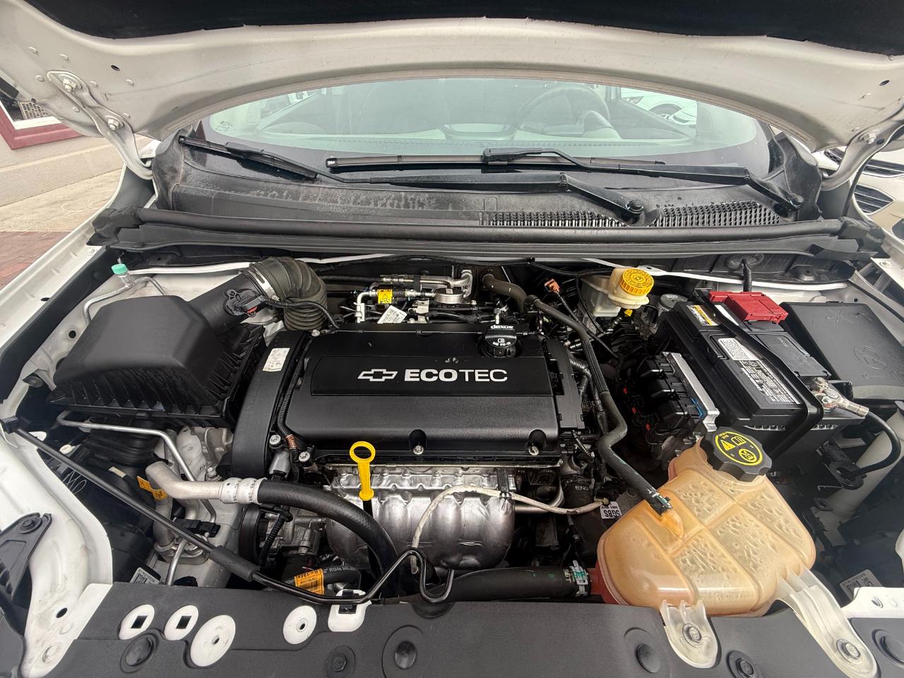 Chevrolet Sonic LT 2015