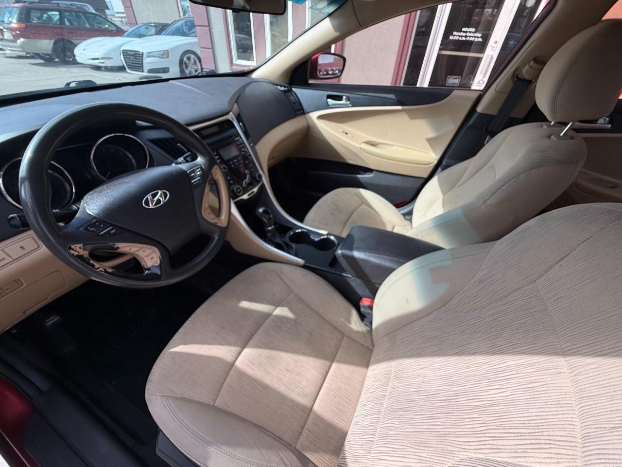 Hyundai Sonata GLS 2011