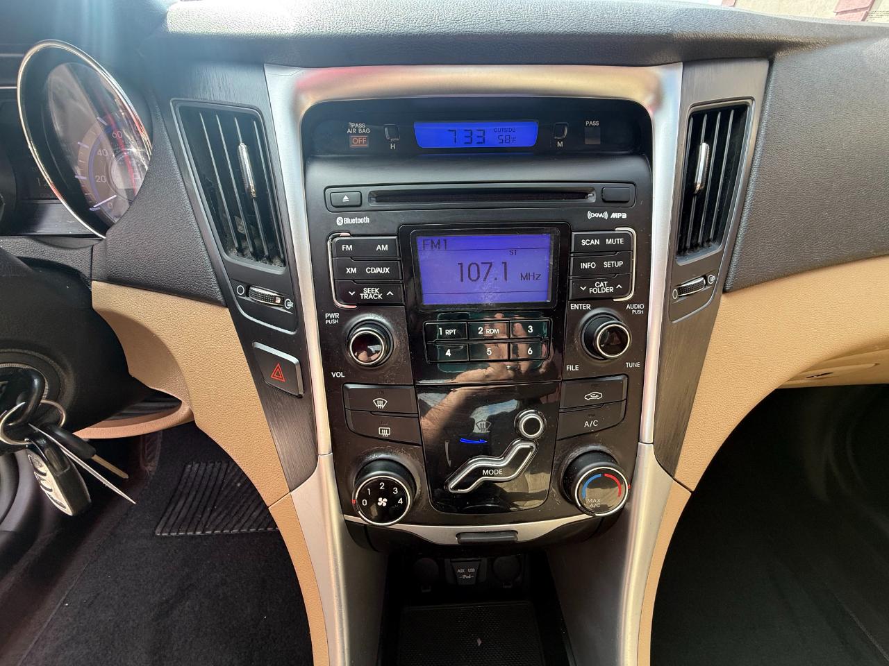 Hyundai Sonata GLS 2011