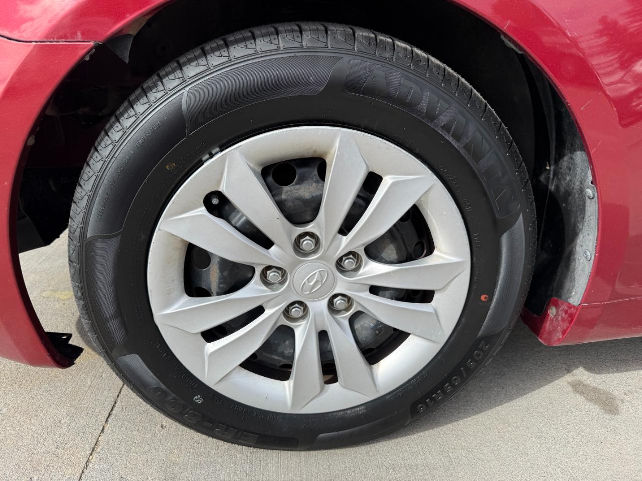 Hyundai Sonata GLS 2011