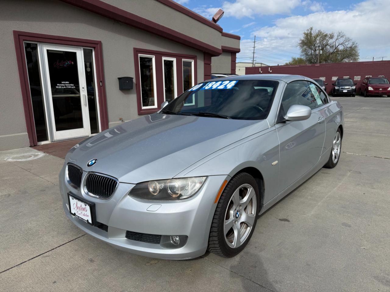 BMW 3-Series  2010