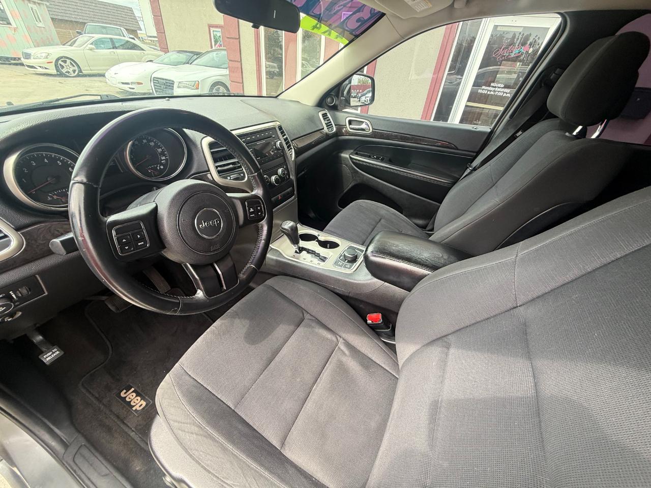 Jeep Grand Cherokee Laredo 2013