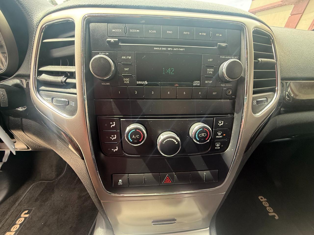 Jeep Grand Cherokee Laredo 2013