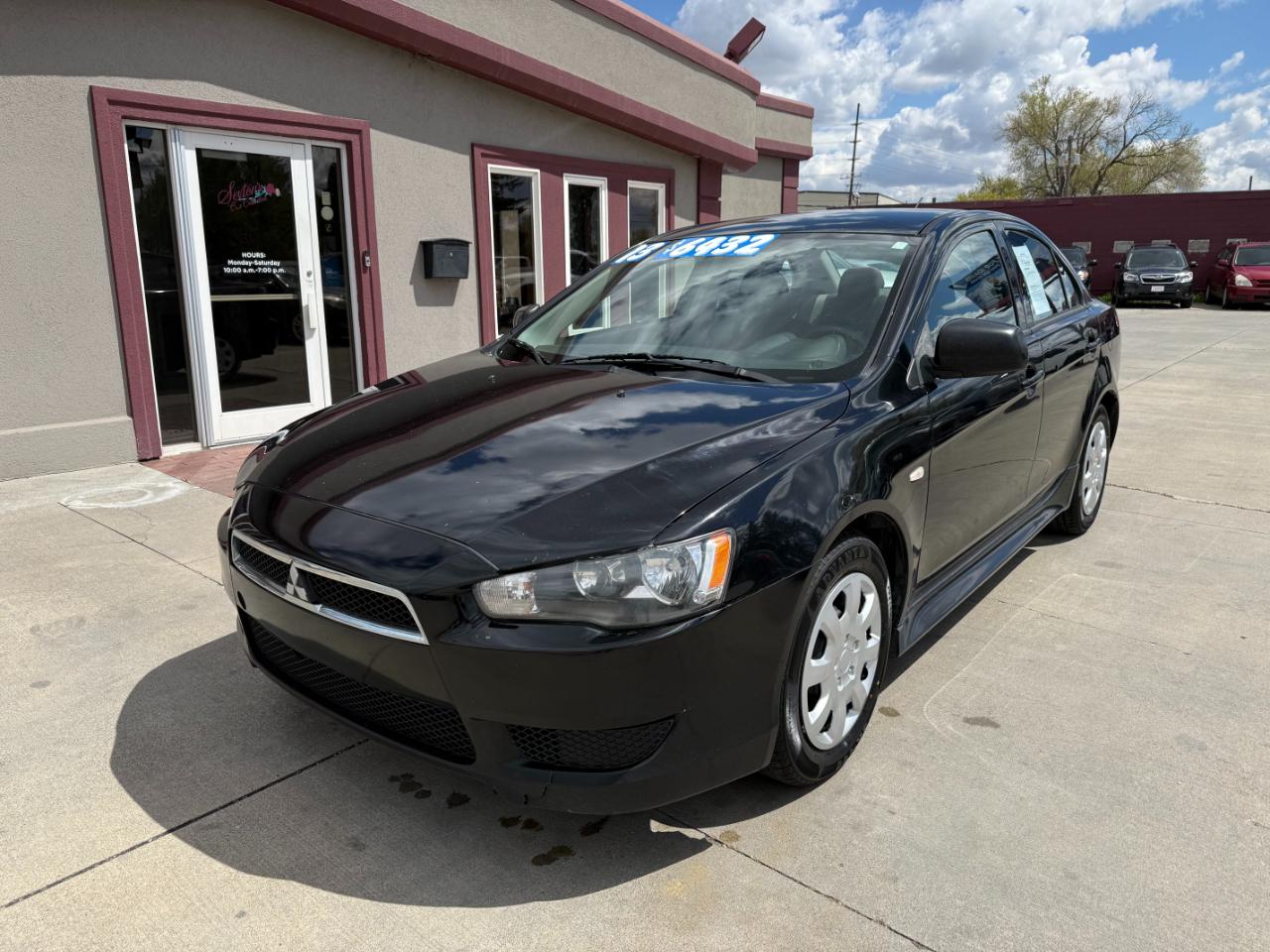 Mitsubishi Lancer ES 2013