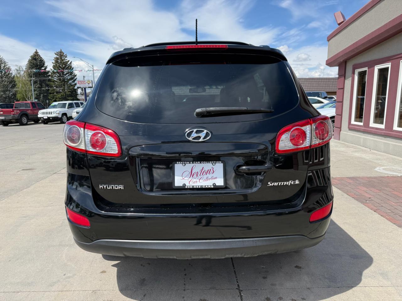 Hyundai Santa Fe SE 2011