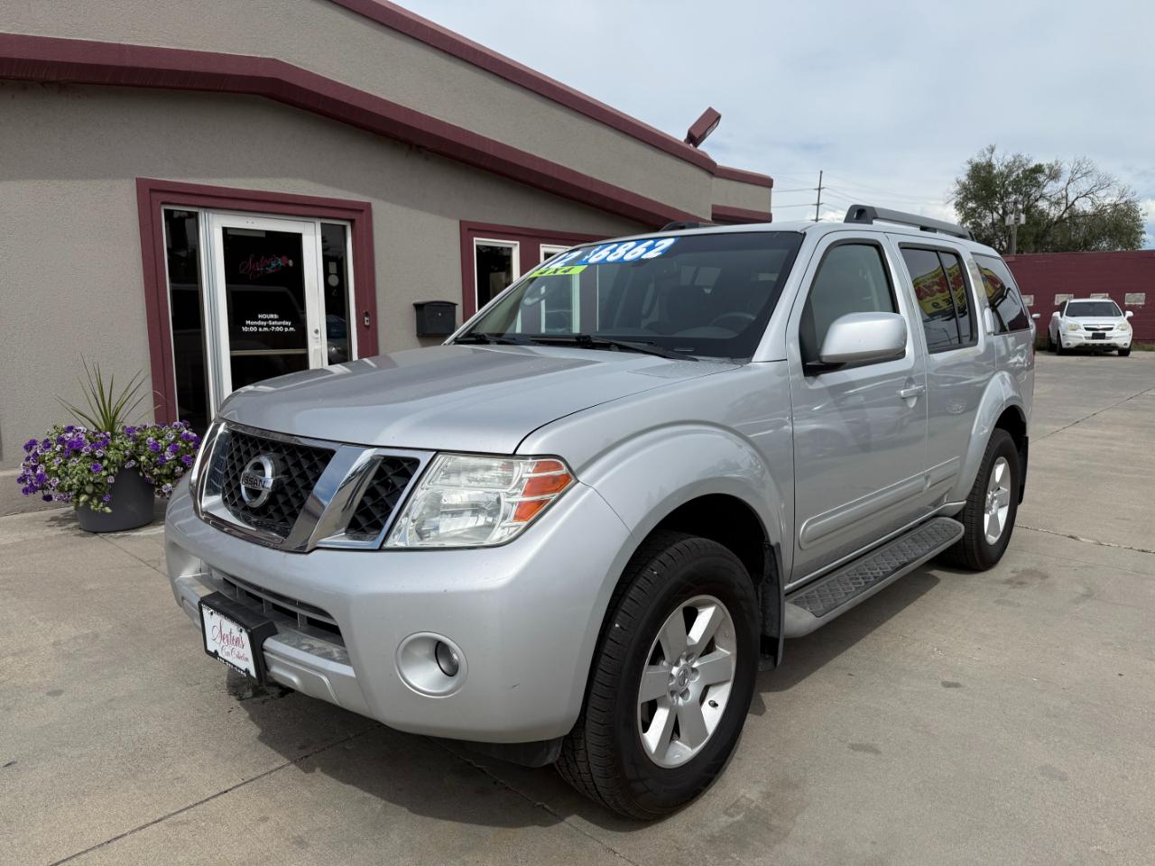 2012 Nissan Pathfinder SV