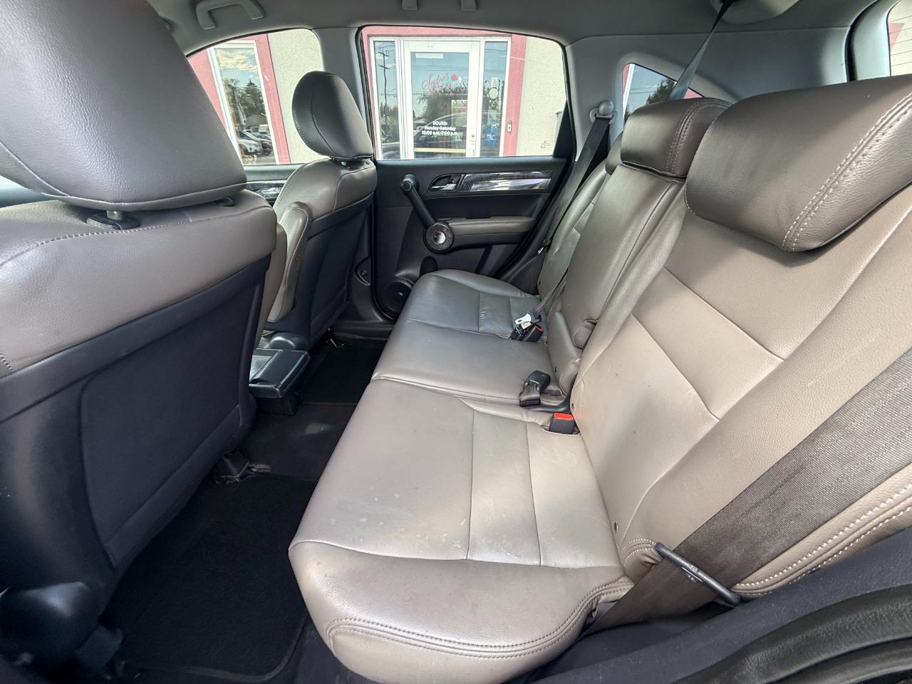 Honda CR-V LX 2010