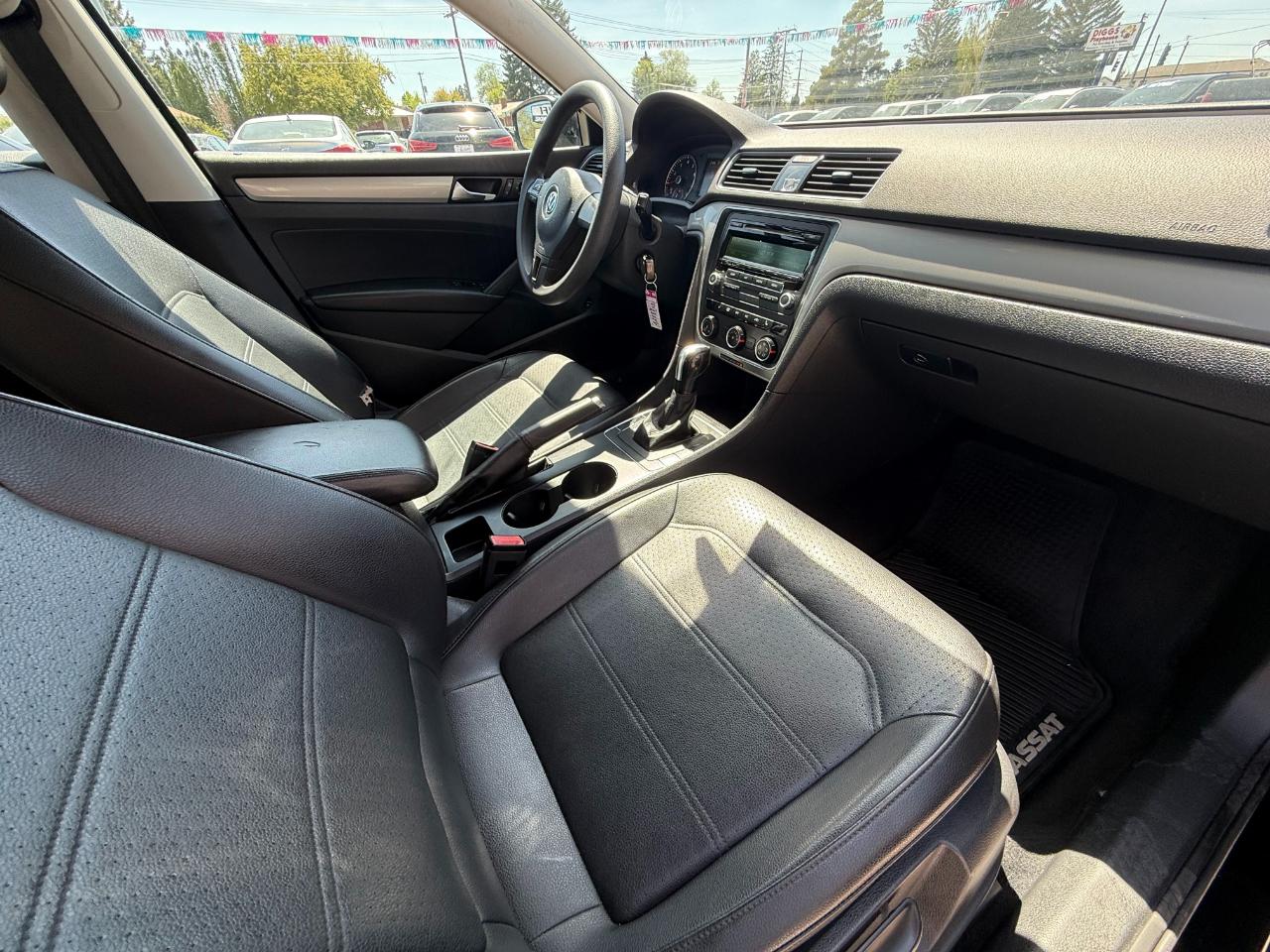 Volkswagen Passat  2013