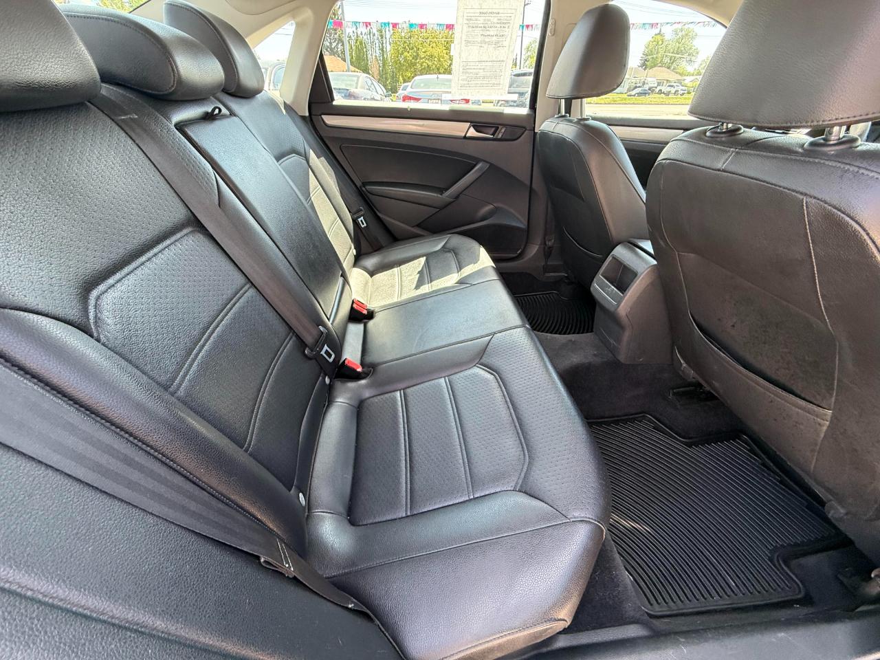 Volkswagen Passat  2013
